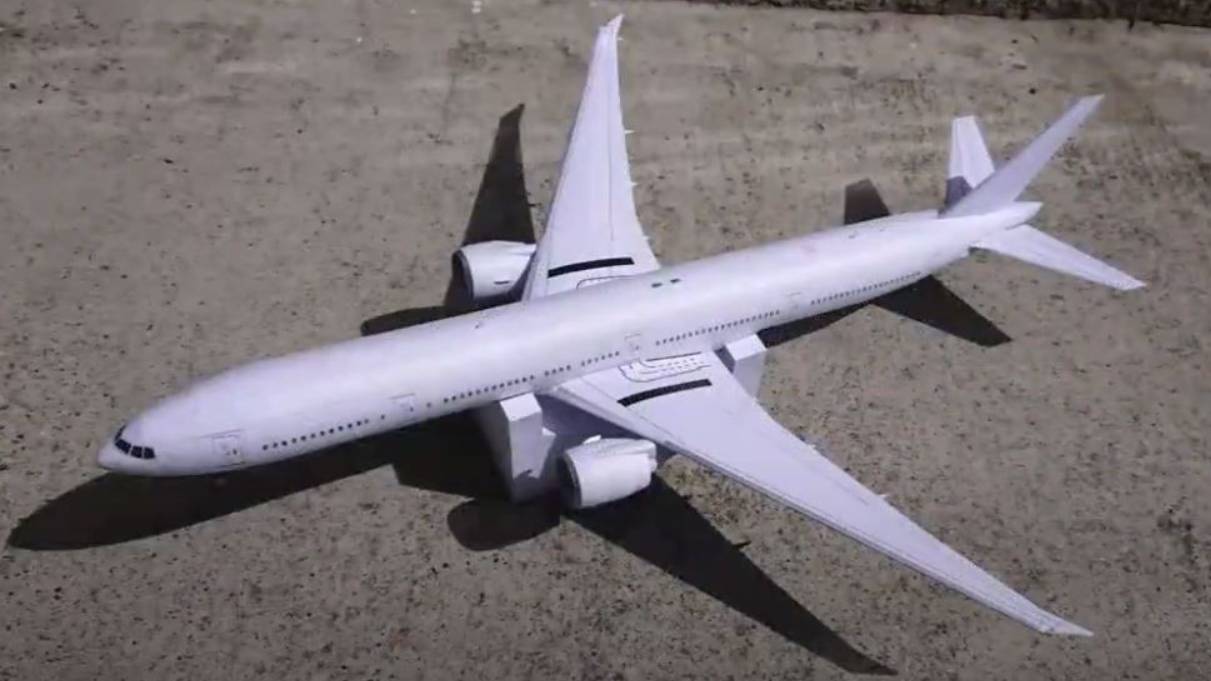 Boeing 777 Papercraft (1:120) Instructions. By Hermercraft.