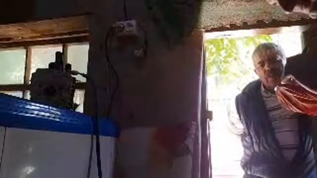 Не Холодит Морозильный Ларь смотреть онлайн