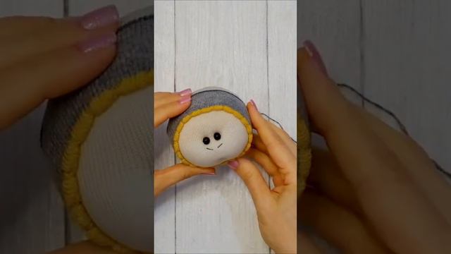 Что можно сделать из носков. Игрушка своими руками. смотреть онлайн