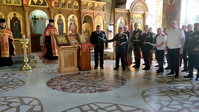 Верстание в казаки кадетов класса МЧС смотреть онлайн