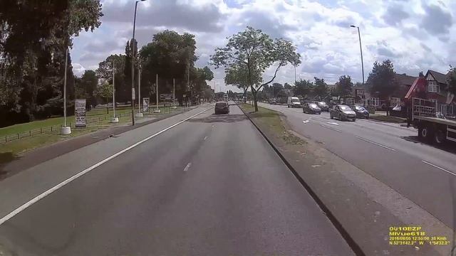Mio MiVue 618 - dashcam footage - part2 смотреть онлайн