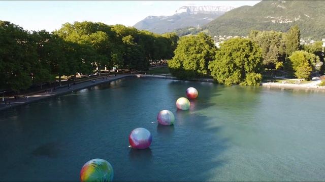 Test du drone Mini Mavic sur le lac d'Annecy смотреть онлайн
