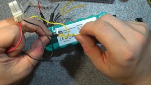 Замена аккумулятора в роботе пылесосе Samsung, аккумулятор xiaomi не оригинал.