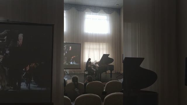 Н.Сильванский лёгкий концерт ч1. смотреть онлайн
