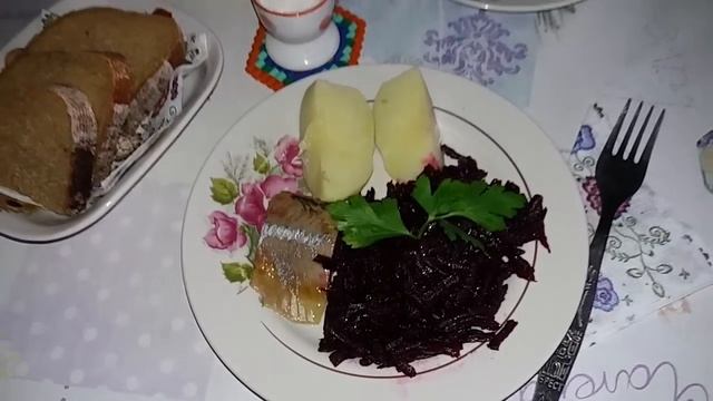 Подаём обед. Советы молодым хозяйкам смотреть онлайн