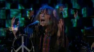 Patti Smith – Redondo Beach - live Conan