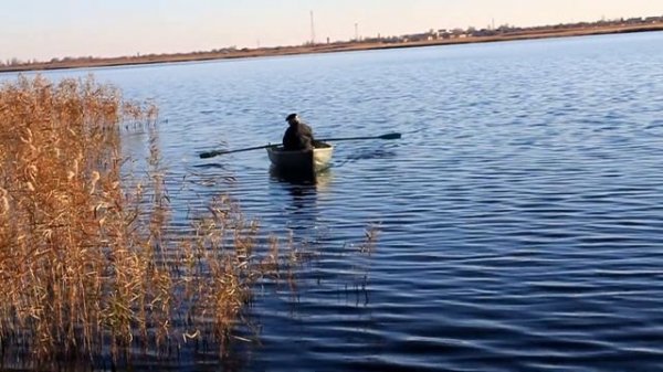 Варваровское водохранилище со своим тайным мостом. NeFormat найдёт.