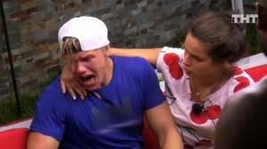 Дом-2: Ребята уговаривают Лёшу успокоиться