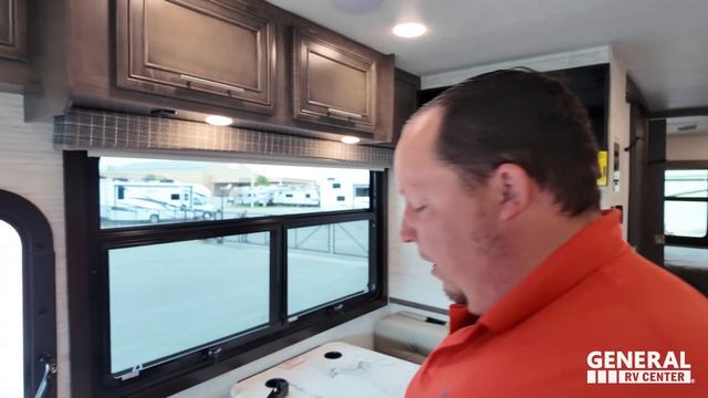 Tiny Motorhome Perfect for Tailgating! смотреть онлайн
