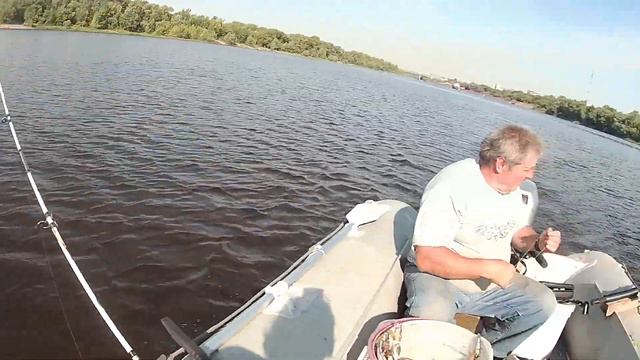 Обзор рыбных мест 12 08 2019г №4 р Иртыш г Омск Рыбалка спининнгом, тролиннг в зат СРЗ смотреть онлайн