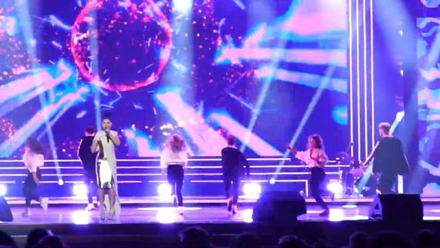 ЁЛКА & Z-DANCE - Впусти музыку смотреть онлайн
