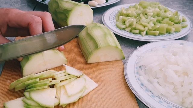 Кабачки с мясом по китайски!?????? смотреть онлайн