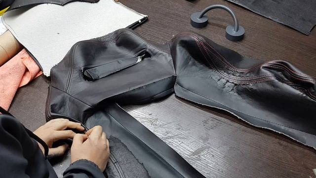 Перетяжка компьютерного кресла. смотреть онлайн