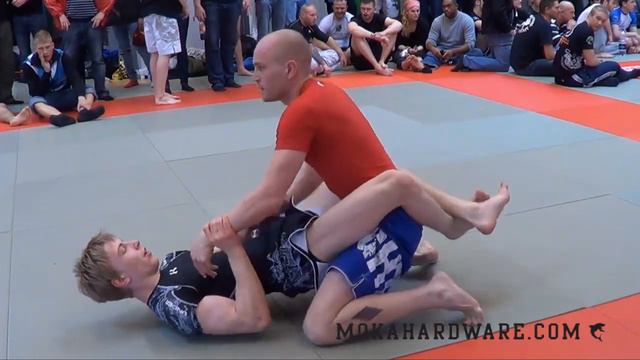 DGL 2 Runde S. Lasse Brock Bennedsen Solid Coil vs Magnus Berglind CheckMat/Arte Suave Hillerød смотреть онлайн