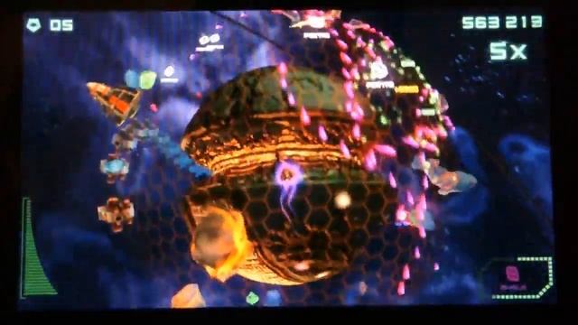 Super Stardust Delta gameplay (PSVita) смотреть онлайн