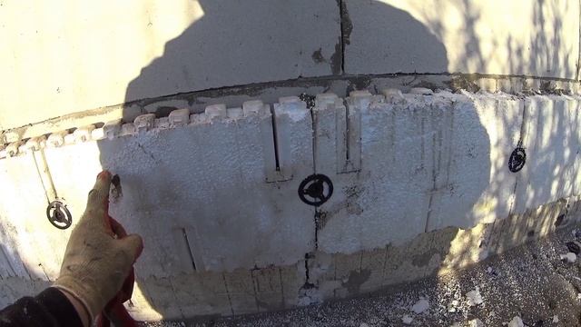 утепляем и штукатурим цоколь бюджетно |убираем мостик холода . смотреть онлайн