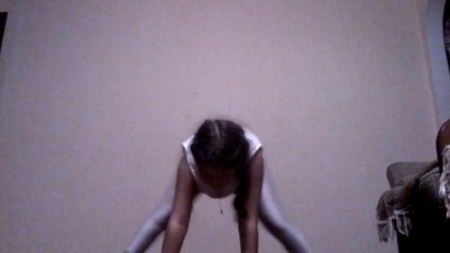 Как сесть на поперечный шпагат за 20 минут?? смотреть онлайн