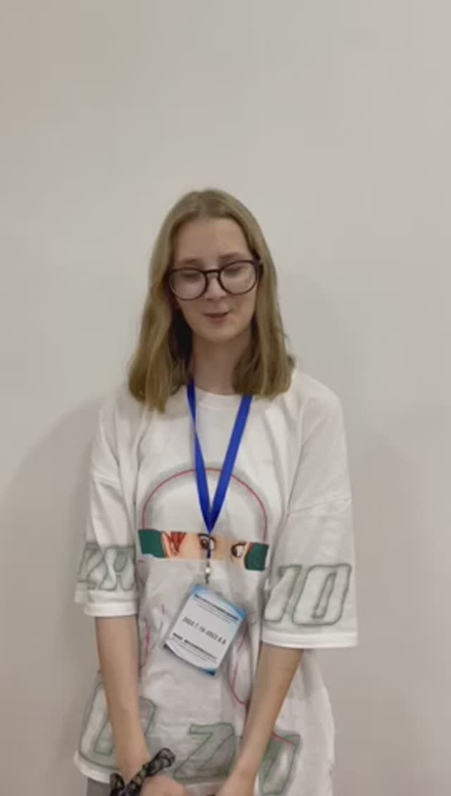 1. "Любуюсь горой Мугуа", Ли Бо. Номинация (вне конкурса) 15 лет смотреть онлайн