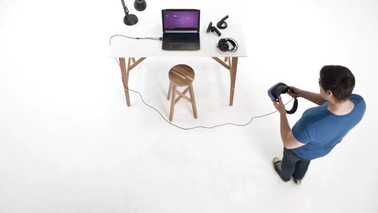 Новая гарнитура Acer OJO 500 на платформе Windows Mixed Reality смотреть онлайн