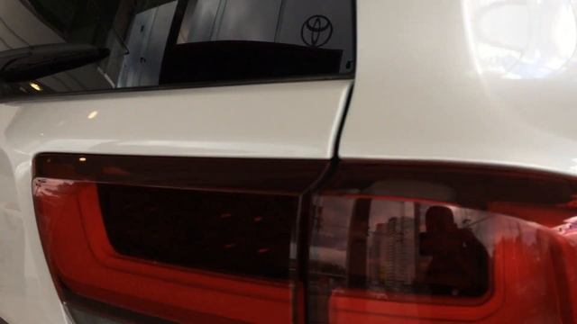 TOYOTA LAND CRUISER Premium 3.5 смотреть онлайн
