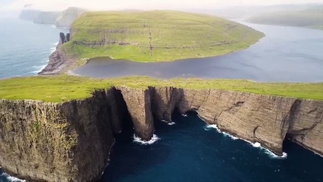 9 августа- Пантелеймон Целитель. Наденьте этот цвет. смотреть онлайн