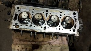 В Garage: Подробная сборка ГБЦ на Рено Логан