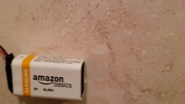 Controlling Lights with a Janky Gadget смотреть онлайн