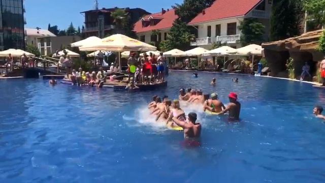 В таком отеле не до скуки. Прометей клуб Лазаревское