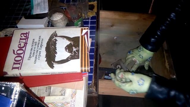 В деревенской кладовке как в музее. Купили старый дом в деревне. смотреть онлайн