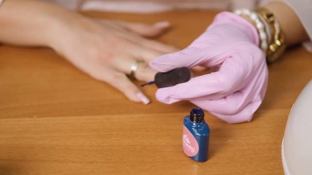 Полигель Ubeauty. Как самой сделать коррекцию ногтя на правой руке. Инкрустация ногтя смотреть онлайн
