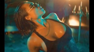 Бар—Две—Лесбухи