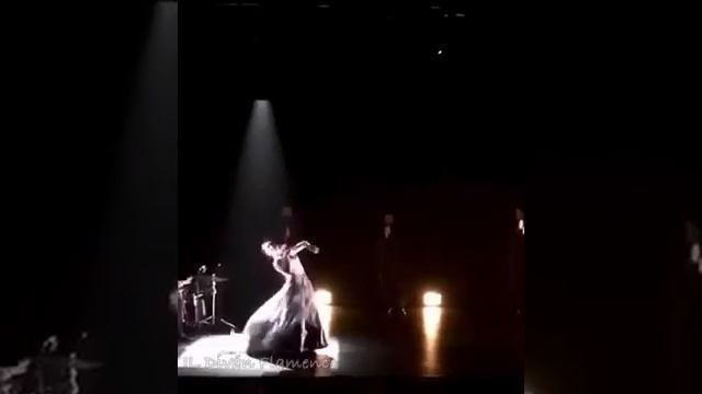 Paula Comitre смотреть онлайн