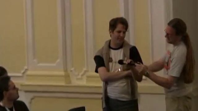 Bootstrapable Debian смотреть онлайн