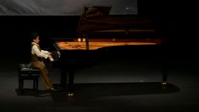 chopin Mazurka op.7 by Gabriel Ian смотреть онлайн