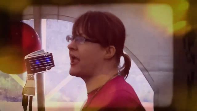 Melisa Kelly Live at Troon in the Bailey Guitars Tent смотреть онлайн