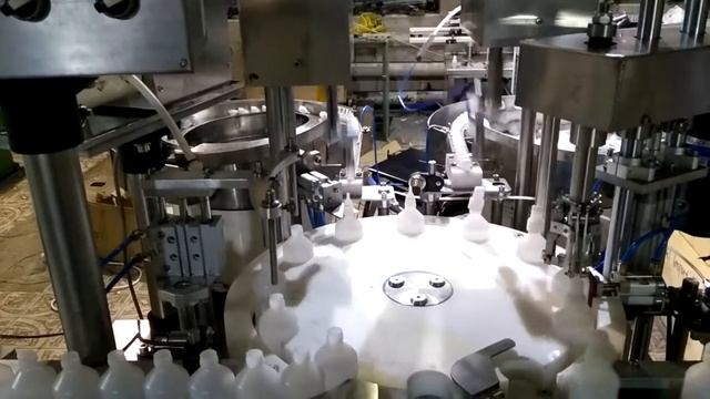 Моноблок розлива укупорки флакон 100 мл МНУ 50. смотреть онлайн