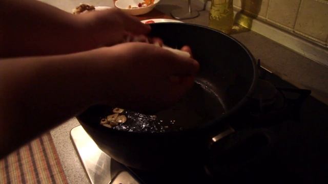 СУП ТОМ ЯМ / ПОВТОРЯЕМ УЛИЧНУЮ ЕДУ ТАЙЛАНДА суп с креветками смотреть онлайн