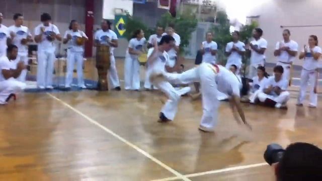 2do BATIZADO ABADA CAPOEIRA PUERTO RICO: Roda corda Laranja смотреть онлайн