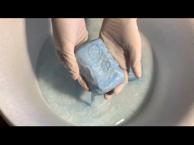 ASMR/soaked Soapsqueezing Sponge #mushysoap #soap #soakedsoap