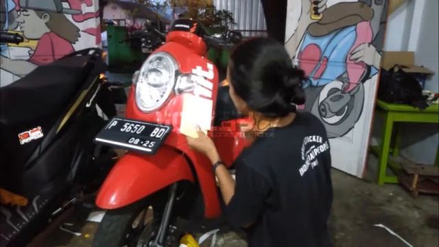 BRANDING SCOOPY "SHIT" merah hitam смотреть онлайн