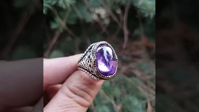 Перстень из серебра с фиолетовым сиреневым камнем Аметист смотреть онлайн
