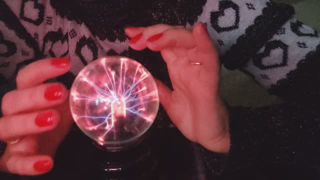 АСМР Почищу твою ауру в магическом салоне. ASMR смотреть онлайн