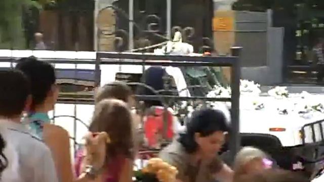 Crown Presents Marri