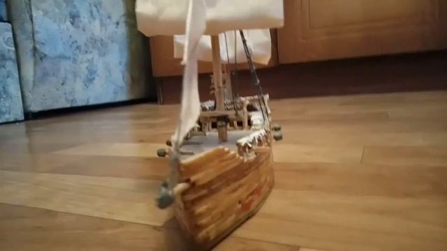Модель пиратского судна из спичек