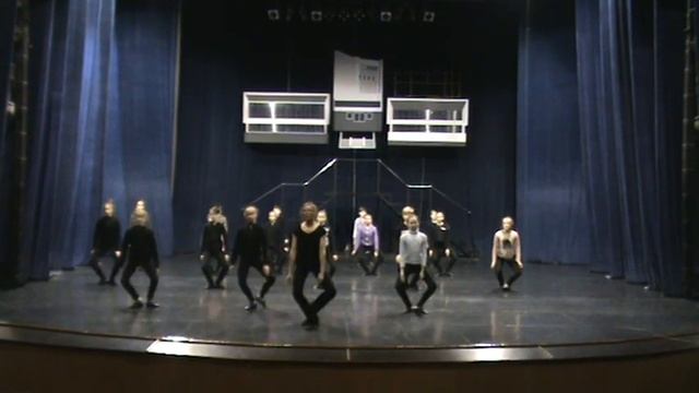 Battement tendu - Jazz-Modern Dance - 5-й класс ШСХ РГ ДДМ смотреть онлайн