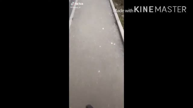 Чем же я занимаюсь в 00:15? смотреть онлайн