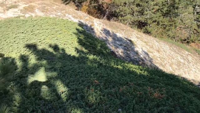 По Крыму пешком. От Ай-Петри над пропастью в Ялту смотреть онлайн