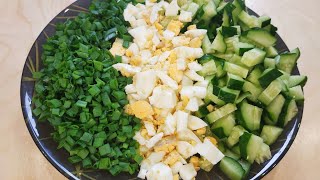 Супер быстрый витаминный салат/ Салат / Салат из огурцов и яиц/ Лёгкий Весенне-летний салат/ смотреть онлайн