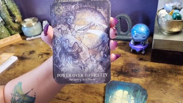 The Priestess of Light Oracle | Unboxing and Flip Through смотреть онлайн