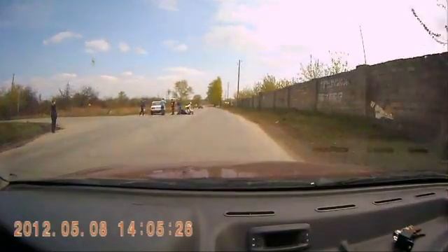 Деда на мопеде смотреть онлайн